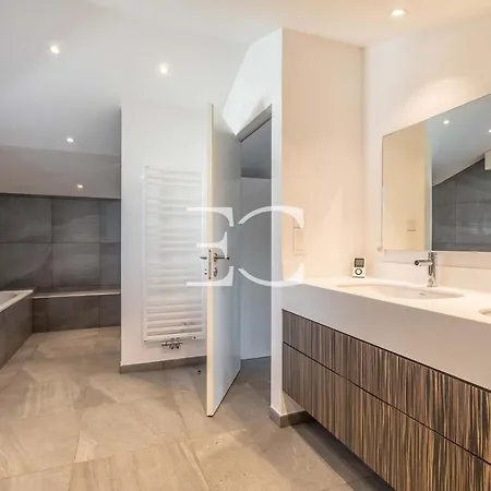 Easy Cles - Jacuzzi Pool Ac Villa *