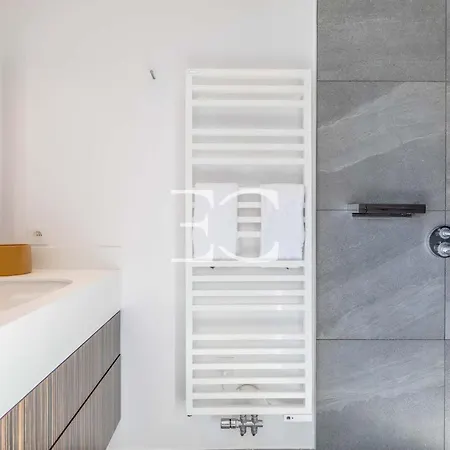 Easy Cles - Jacuzzi Pool Ac *